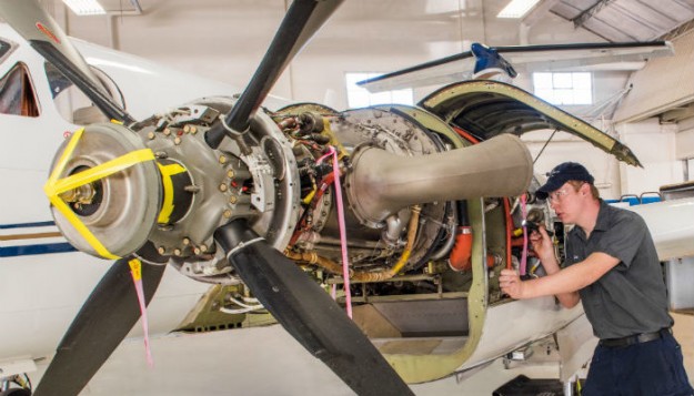 Textron PT6A टर्बोप्रॉप इंजन के रखरखाव के लिए StandardAero का इस्तेमाल