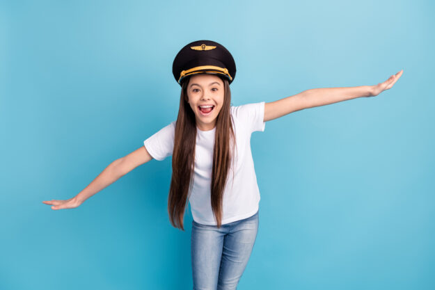 PreFlight Camp Introduces Middle-School Girls to Aviation
