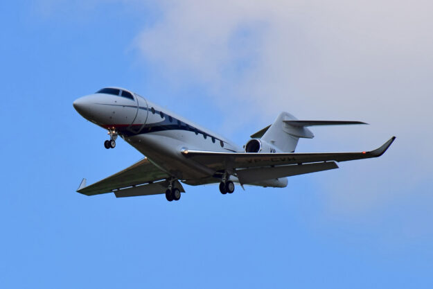 What Are 5 Unique Interior Features Of The Gulfstream G280?