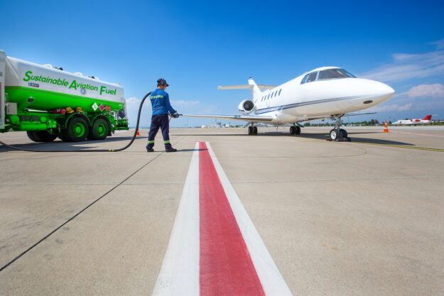 EU's 'Green' Fuel Mandate Costly and Not Helping Environment, IATA Says